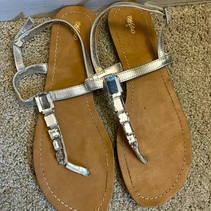 Mossimo Silver Sandals size 9